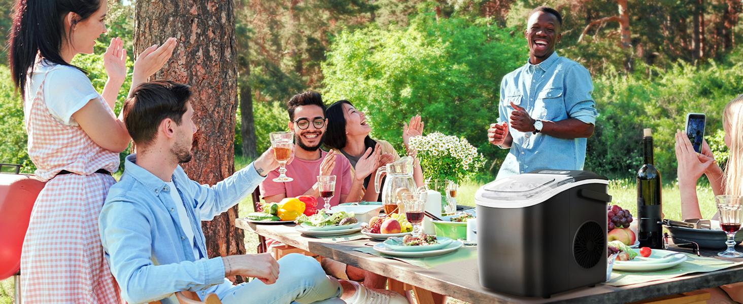 Kismile Ice Makers Countertop with Carry Handle,26Lbs/Day,9 Cubes in 6 Mins,Self-Cleaning Ice Machine for Home,Office,Kitchen (Black) Icemakermachine