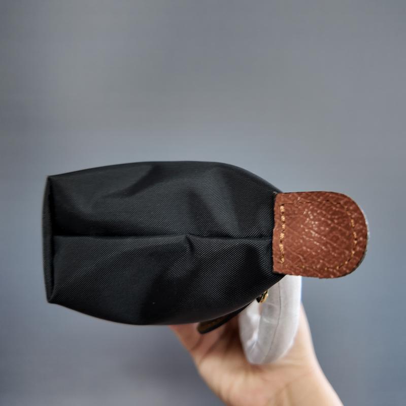 2026 Colorblock Puff Crossbody Bag for Women – Mini Rounded Shoulder Handbag with Adjustable Strap & Phone Pocket| Playful Y2K Aesthetic Bag for TikTok OOTDs, Brunch & Daily Wear