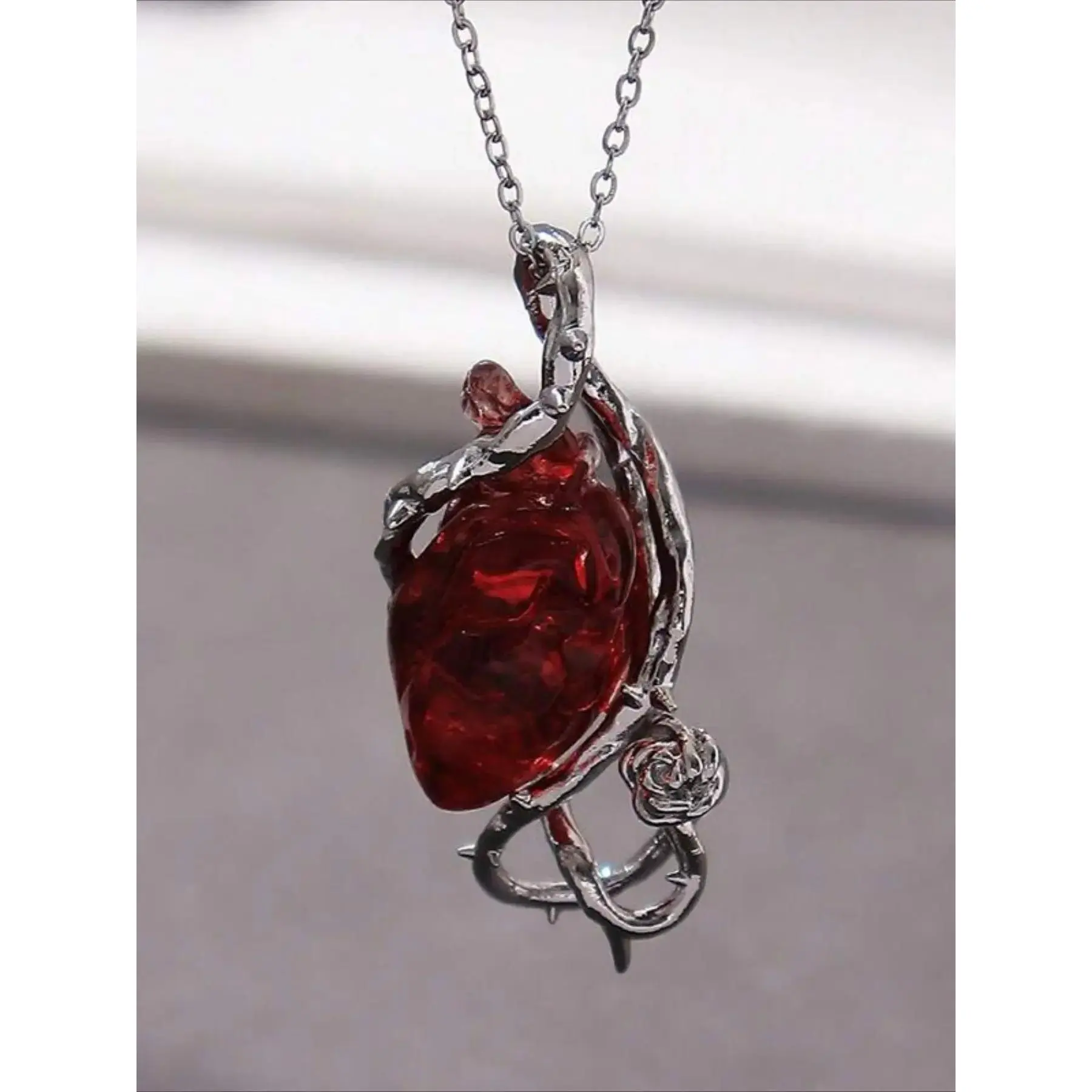 Valentine's Day/Halloween Dark/Gothic Heart Shaped Couple Necklace Design Pendant Necklace Holiday Gift Statement Necklace Couples Necklace Love Heart Necklace Heart Pendant Necklaces