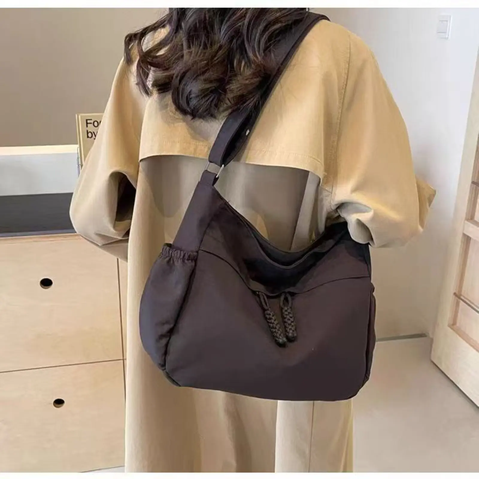 Women Large Capacity Crossbody Tote Bag Korean Lazy Style Nylon Hobo Shoulder Bag Drawstring Pocket Wide Adjustable Strap Dumpling Sling Bag Waterproof Lightweight Ladies Daily School Travel Shoulder Purse Spacious Multi-pocket Wear-resistant Soft Casual