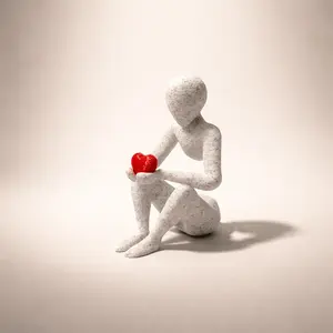 Modern Minimalist Abstract Figure & Heart Statue Art Sculpture Couple Gift Home Desktop Decor