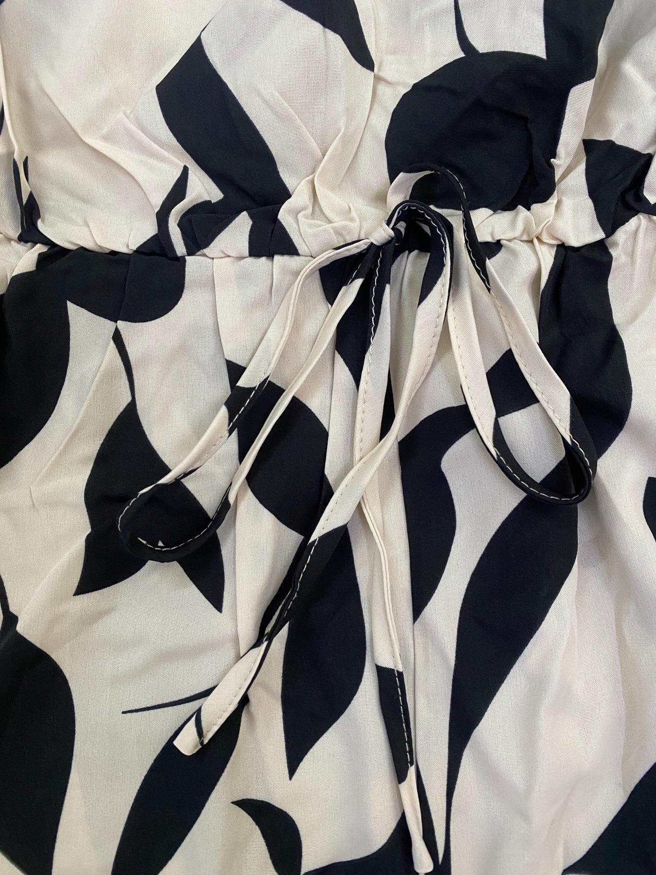 Women's Leaf Print Off Shoulder Tie Front Romper, Casual Flounce Sleeve Romper for Summer, Fashion Women's Clothing for Beach Holiday Vacation Jumpsuit Women's Leaf Print Off Shoulder Tie Front Romper, Casual Flounce Sleeve Romper for Summer, Fashion Women's Clothing for Beach Holiday Vacation Jumpsuit