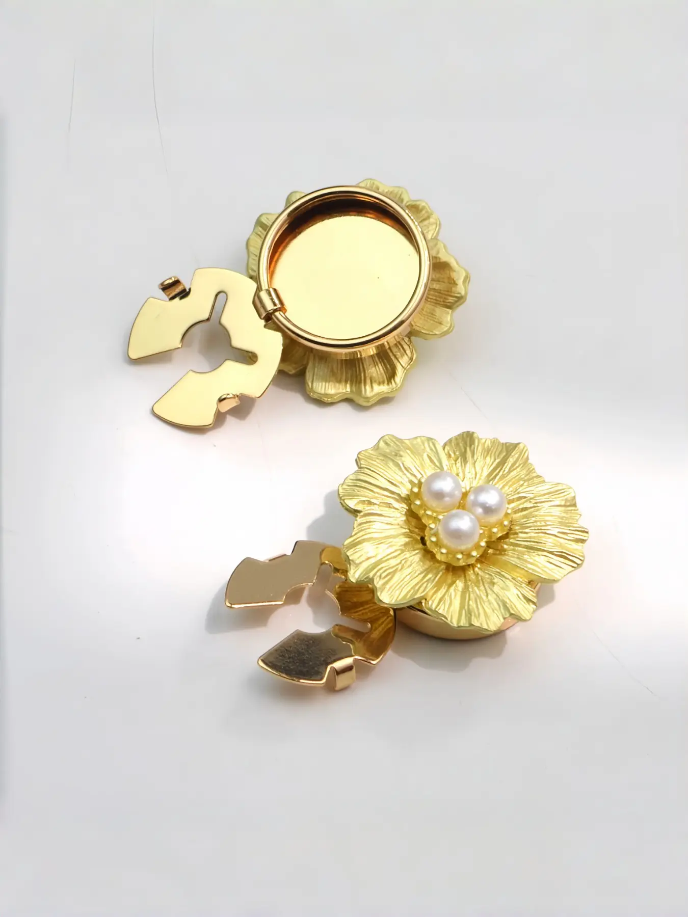 Elegant Floral Cufflinks Set, Zinc Alloy Detachable Design, Perfect for Father's Day & Birthday Gifts, Stylish Shirt Accessories