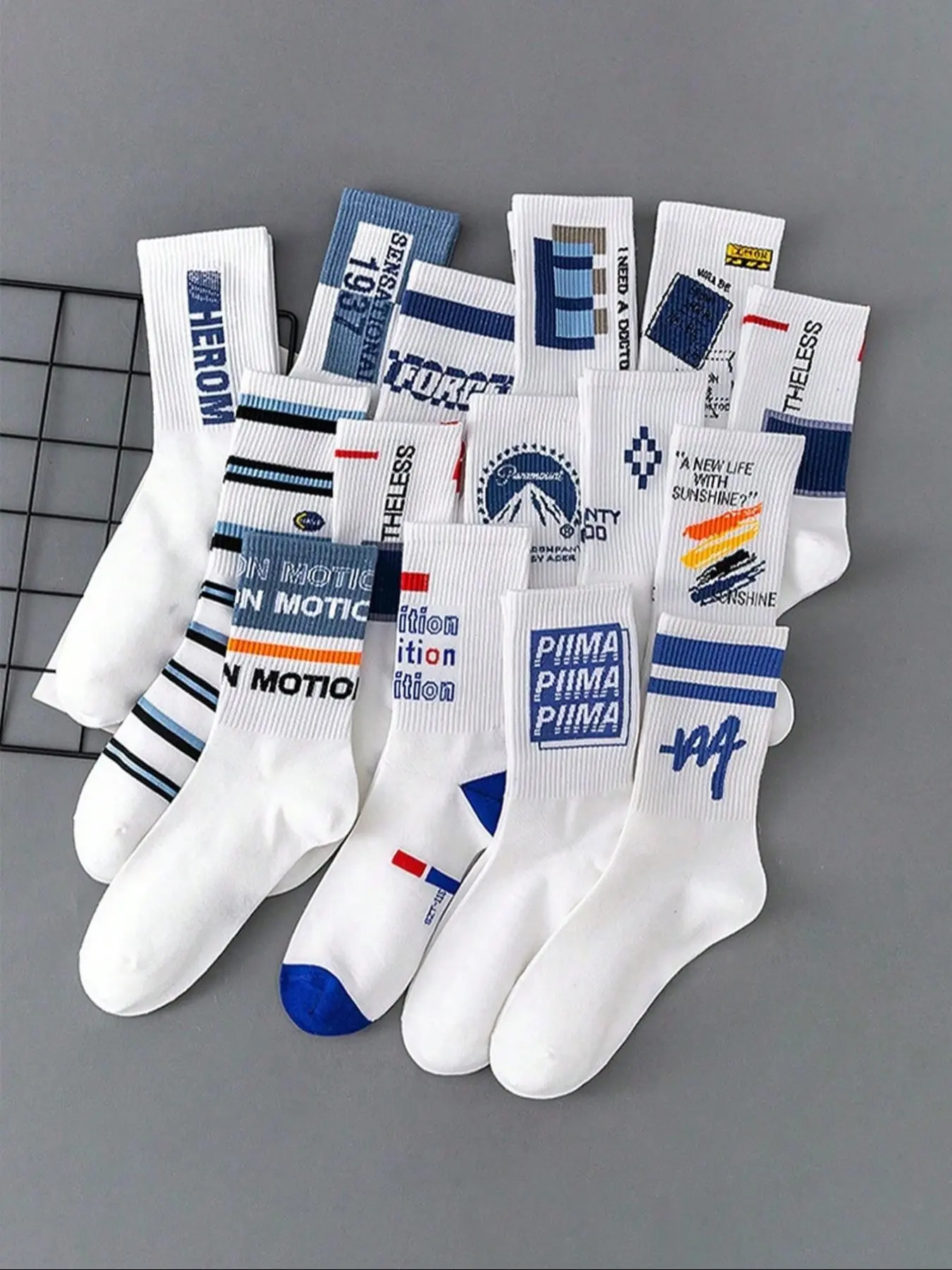 15 Pairs Teenager Youth Athletic Socks, High Top Moisture-Wicking Sports Socks, Casual Graffiti Stripe Letter Ankle Socks, Unisex, All Seasons
