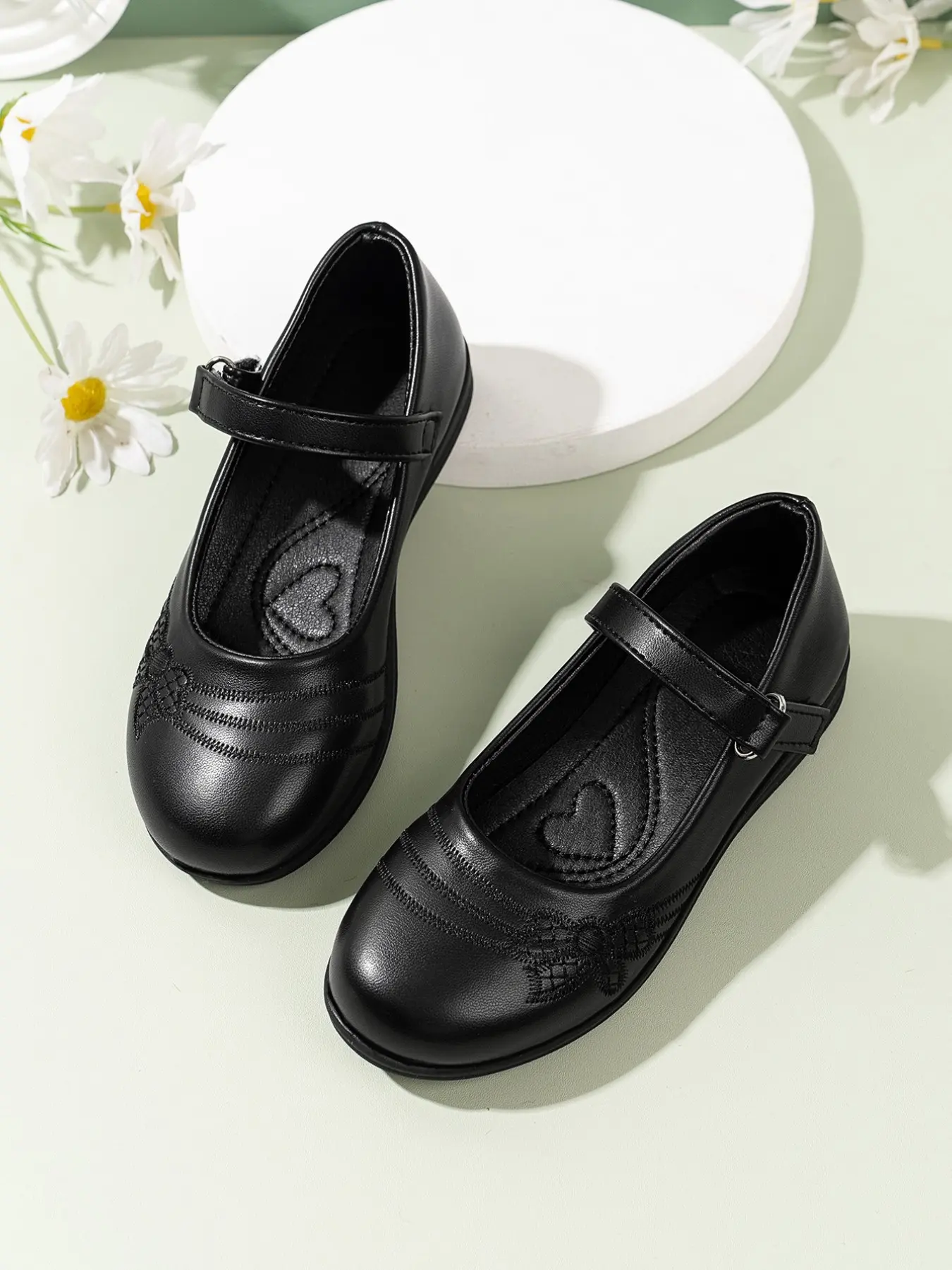 Girls' Mary Jane Shoes, Velcro Flat Shoes Soft Sole Anti-Slip School Shoes, Breathable Leather Round Toe, Comfortable Lightweight Daily Wear