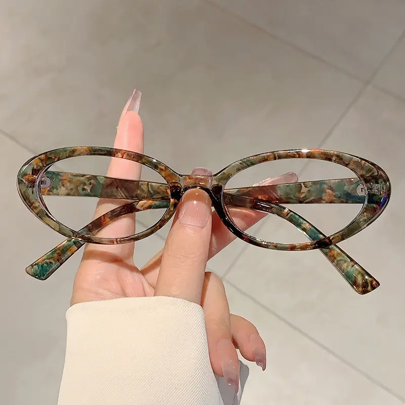 Stylish Oval Frame Non-Prescription Blue Light Filter Eyeglasses, Minimalist Casual Decorative Eyewear Suitable for Indoor Working, Daily Fashion Matching and Light Eye Comfort Use