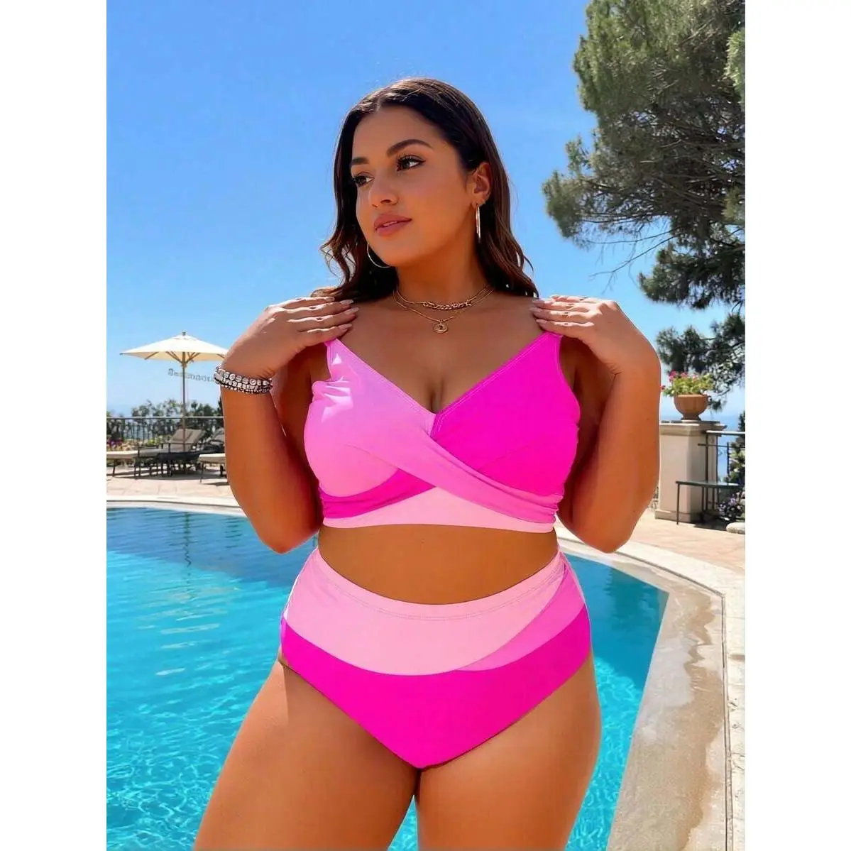 Women's Plus Size Color Block Wrap-Front High-Waist 2-Piece Bikini Set, Sports & Outdoor Beach Swimwear, Fashion Swim Set with Wrap Top
