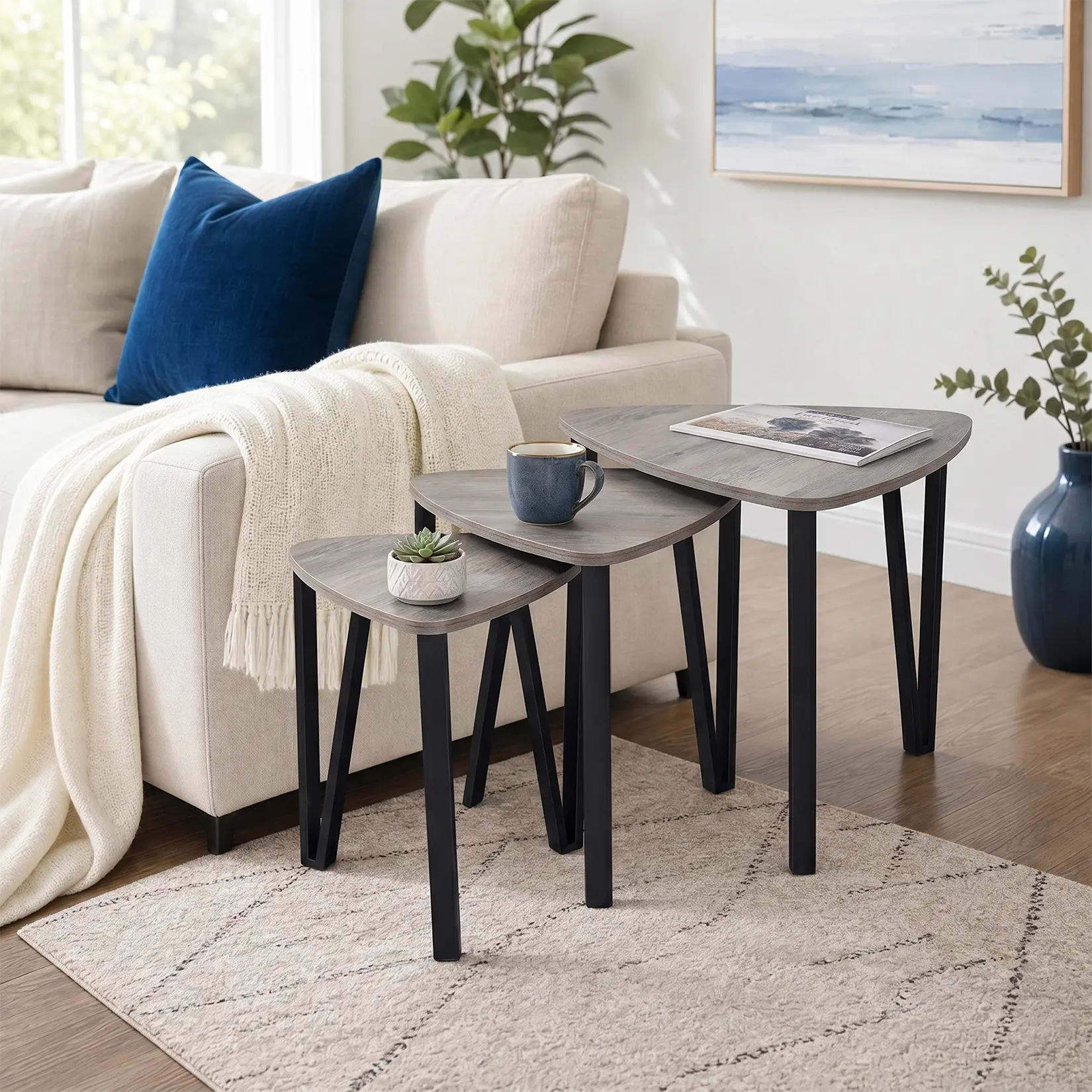 3 pcs Triangle Nesting Coffee Tables, Industrial Stacking Side Tables with Black Metal Frame&Melamine Particle Board,Rustic Brown Multi Size Nestable Accent End Tables for Living Room Bedroom