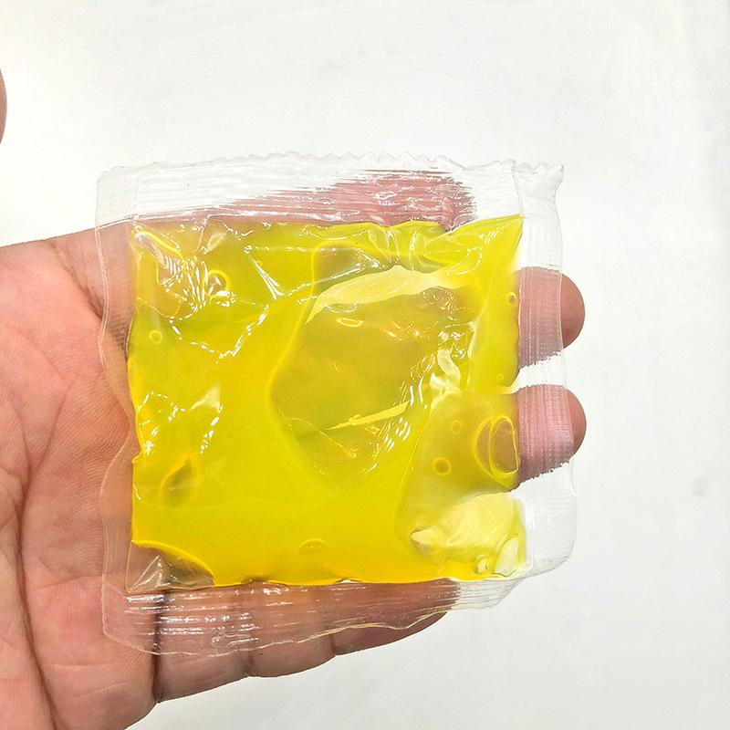 Vomiting Egg Yolk, Stress Relief Squeezing Toy, Hot Selling Small Toy
