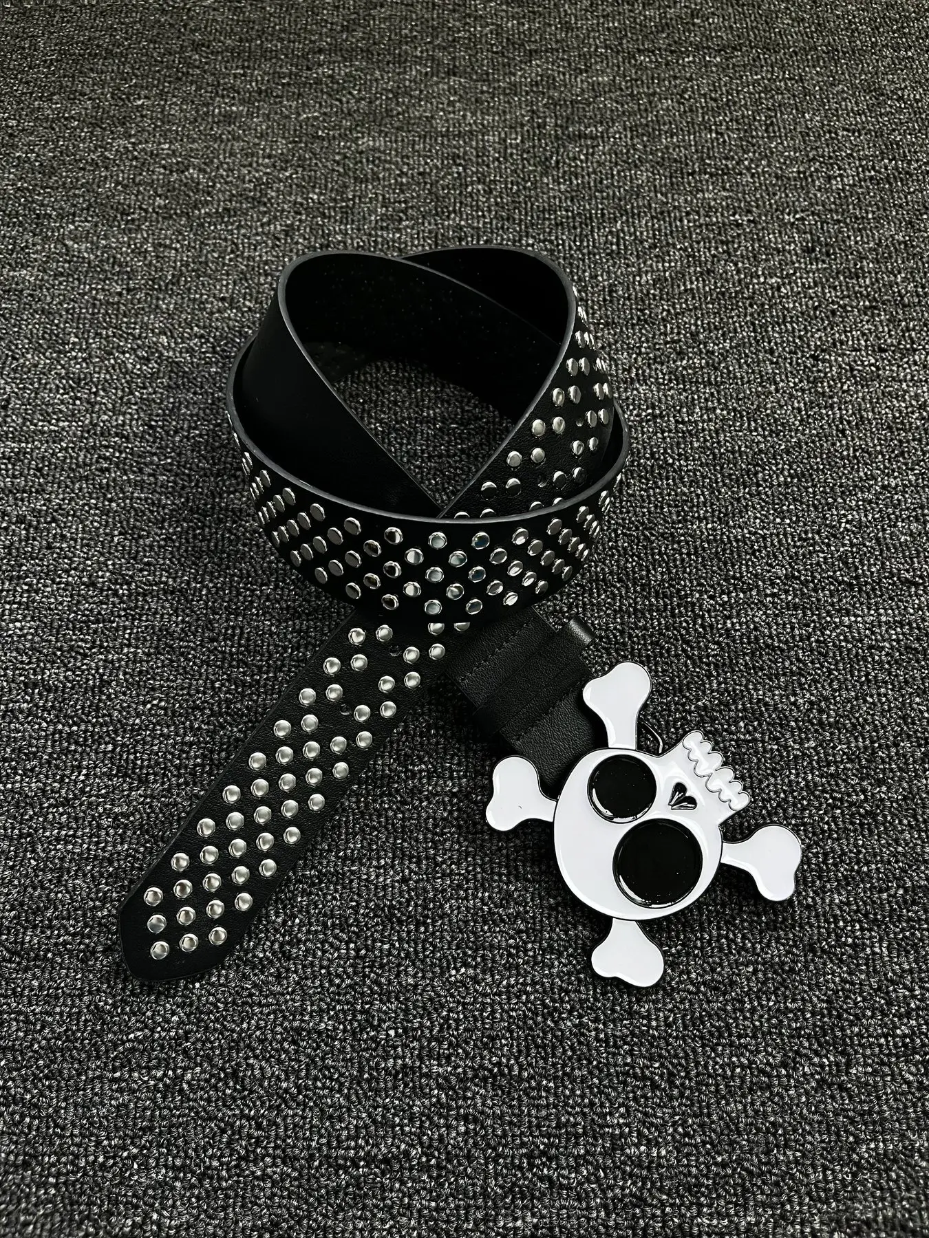 Skull Willow Nail Belt American Kawaii Skull Funny Belt Rivet Hip Hop Punk Fashion