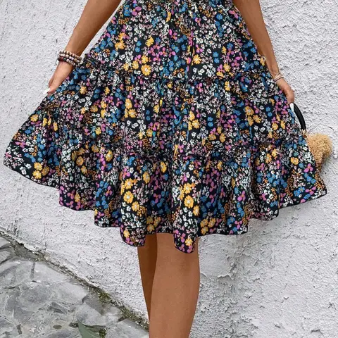 Women's Lightweight Chiffon Floral Ruffled Hem Bohemian Fashion Casual Skirt (Assorted Prints)