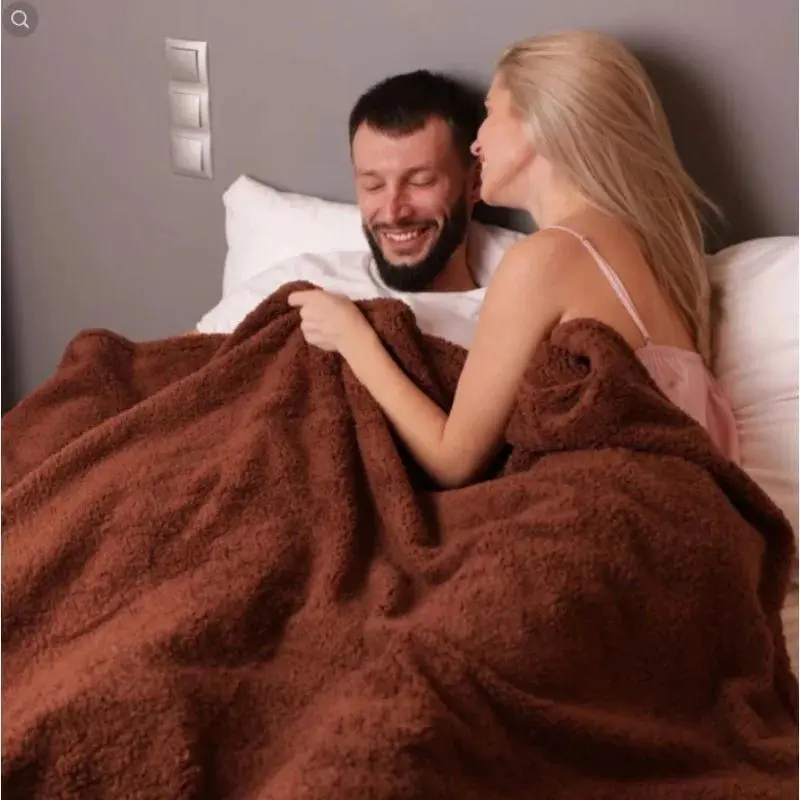 Summer Air Conditioning Blanket Couple Romantic Blankets Warm Cozy Shaggy Blanket-thickened King Size 100% Waterproof
