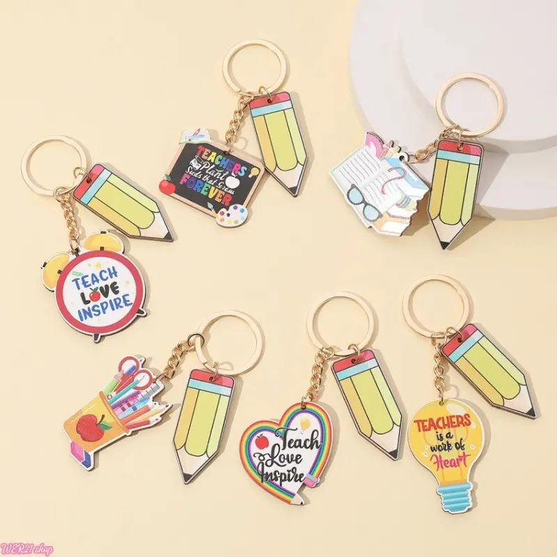 (Back To Shcool)6PCS-Aesthetic Slogan Pencil Key Ring Ornaments, Colorful Heart Hanging Decor, Delicate Keepsake Presents for Teacher Appreciation, Student Back-to-School Gifts