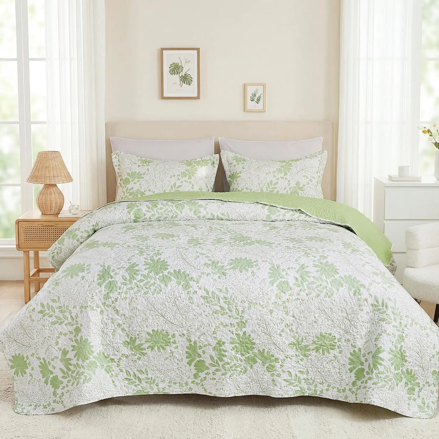 Botanical Set, Sage Green Floral Bedding Lightweight Bedspread, Leaf Pattern, 3 Piece Soft Microfiber Coverlet Set with Pillow Shams, Summer (104" x 90")