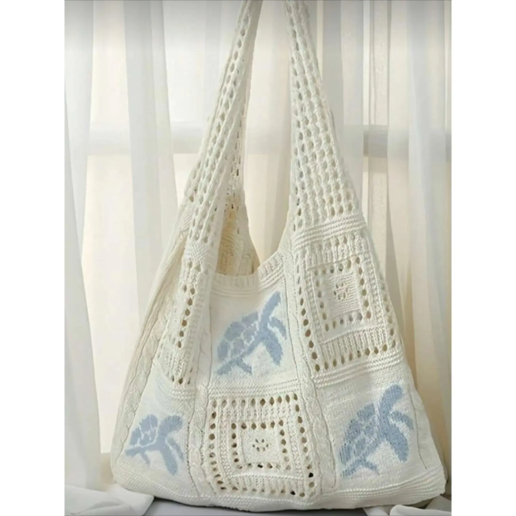 Women's Bohemian Crochet Tote Bag with Turtle Motif, Large Casual Lightweight Summer Shoulder Bag for Pool and Beach, Tote Bags