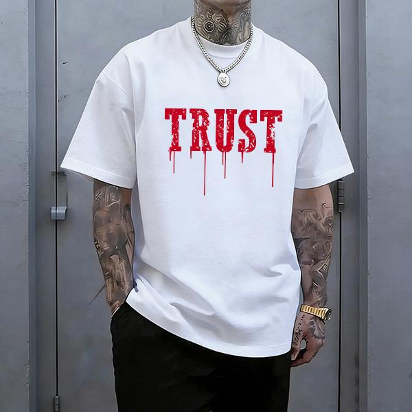 This men's tie-dye T-shirt features a vintage-style "bloodstain" pattern in red. With its loose, oversized fit and edgy urban street aesthetic-a key trend for 2026-it is the perfect choice for vintage-themed parties, street photography, and campus wear.