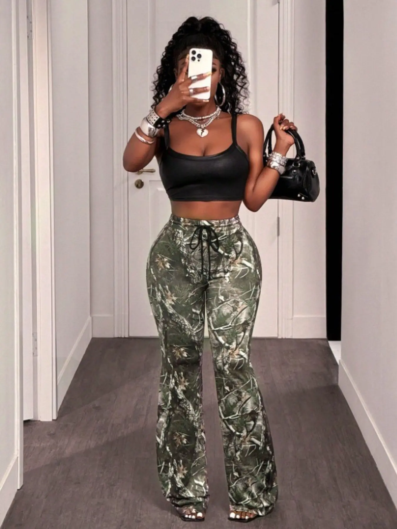 Women's Fashion Print Bell Bottom Pants, Long Yoga Pants, Stylish and Comfortable, Drawstring, Perfect for Daily Wear and Exercise