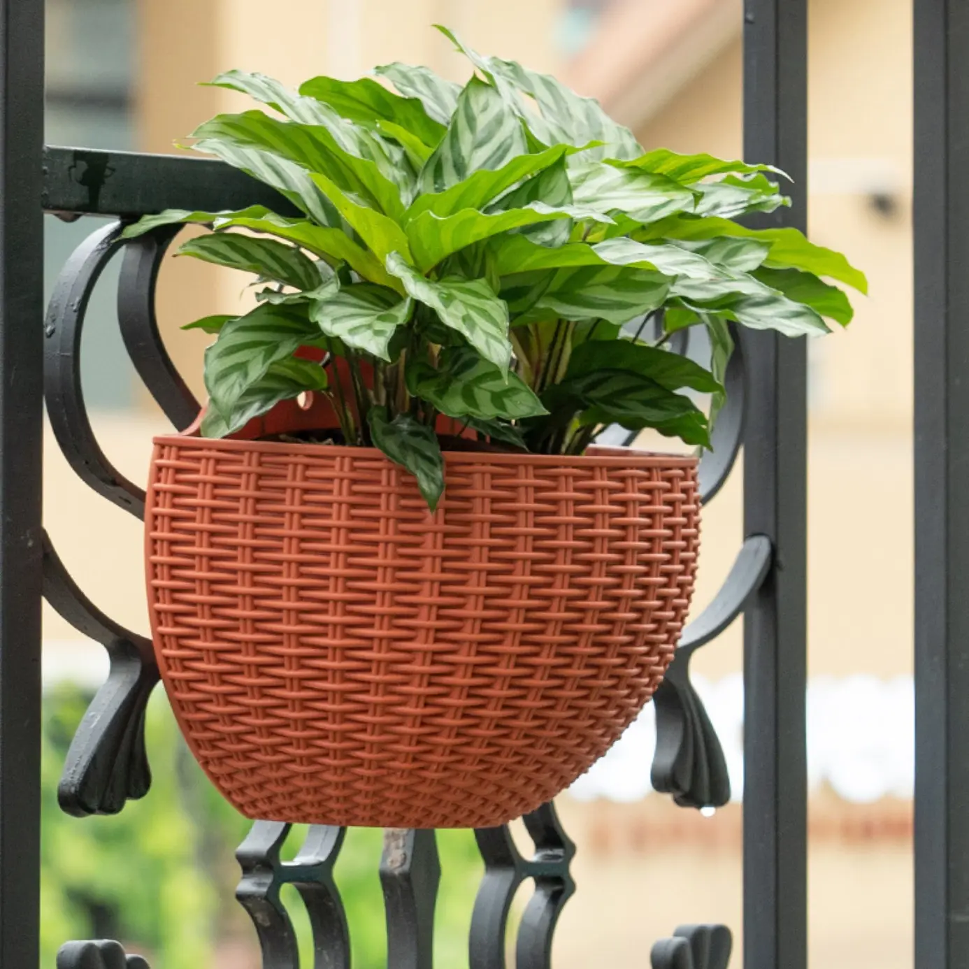 Wall-Mounted Rail Hanging Planter, Plastic Flower Basket for Balcony Fence Garden, Garden Planters, Indoor Outdoor Use, Durable and Versatile Design, Railing Planters for Outdoor Plants