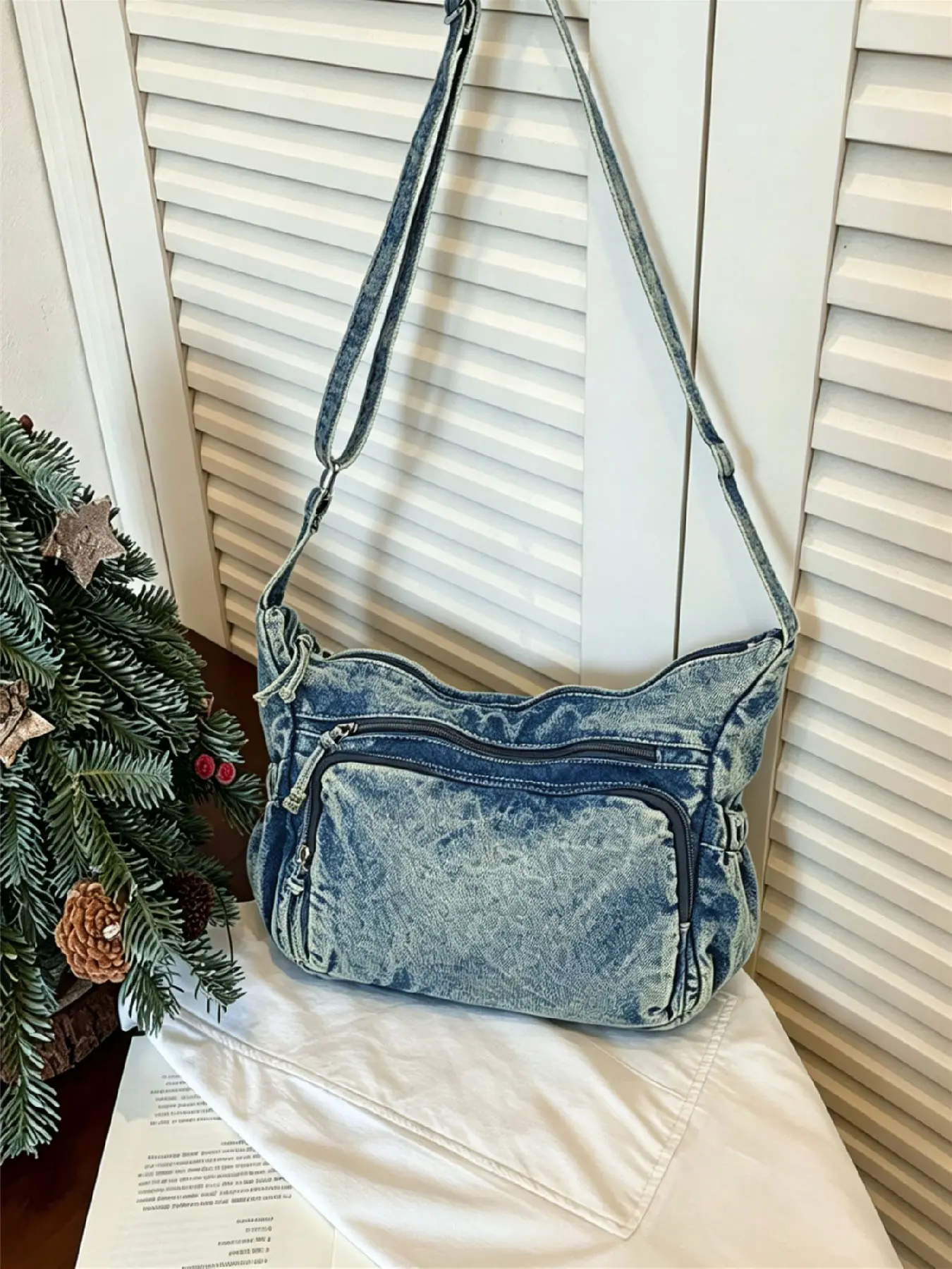Women's Vintage Washed Denim Crossbody Bag, 2 Colors Drawstring Multi Pocket Shoulder Purse, Adjustable Wide Strap Large Capacity Commute Bag, Side Cinch Pocket Wear-resistant School Backpack, Japanese Cargo Casual Denim Hobo Bag for Travel Shopping
