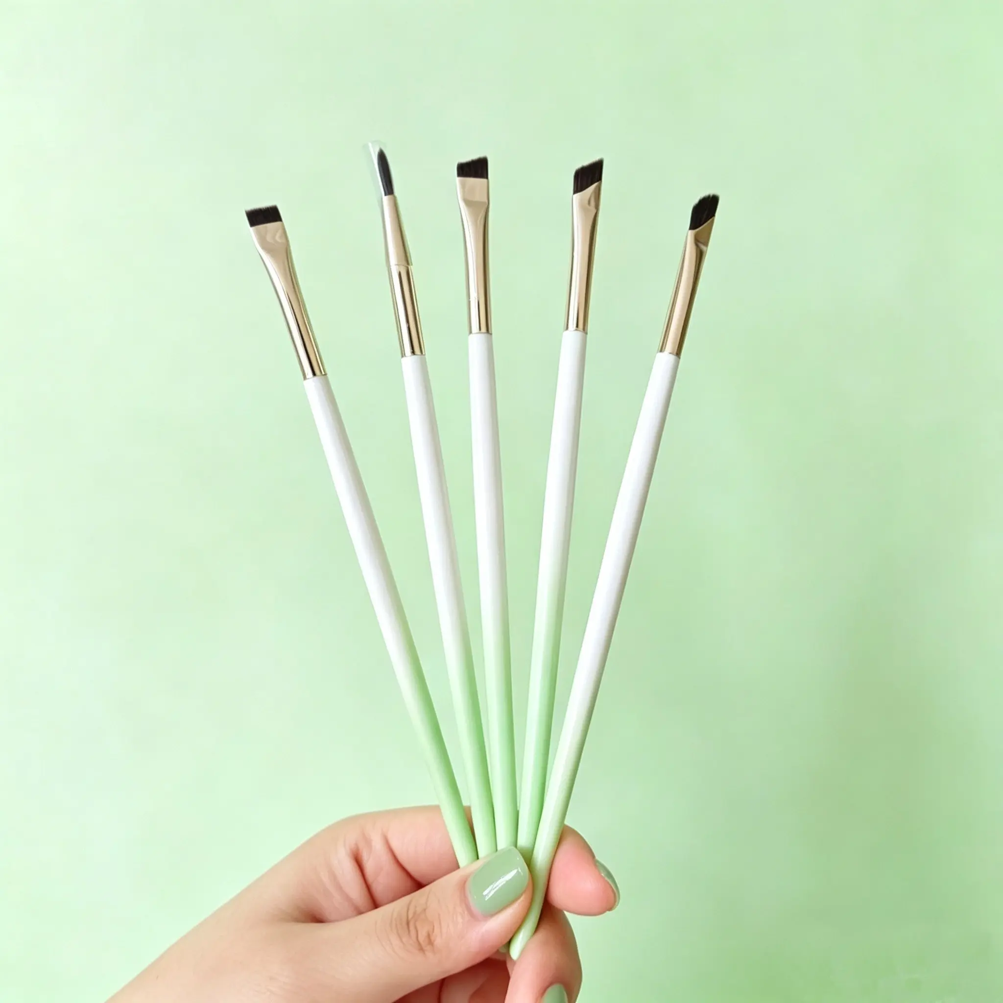 5-Piece Gradient Light Eye Detail Brushes, Traditional Chinese Style Eyeshadow Brush Set, Perfect for Precise Eye Makeup