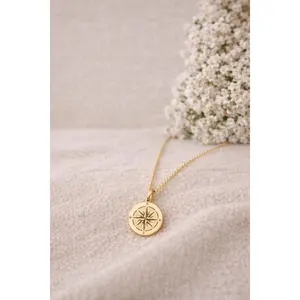 Dainty 14k Gold Compass Necklace, Personalized Compass Pendant, Compass Gift, Compass Jewelry, Polaris Necklace, Gold Necklace for Women