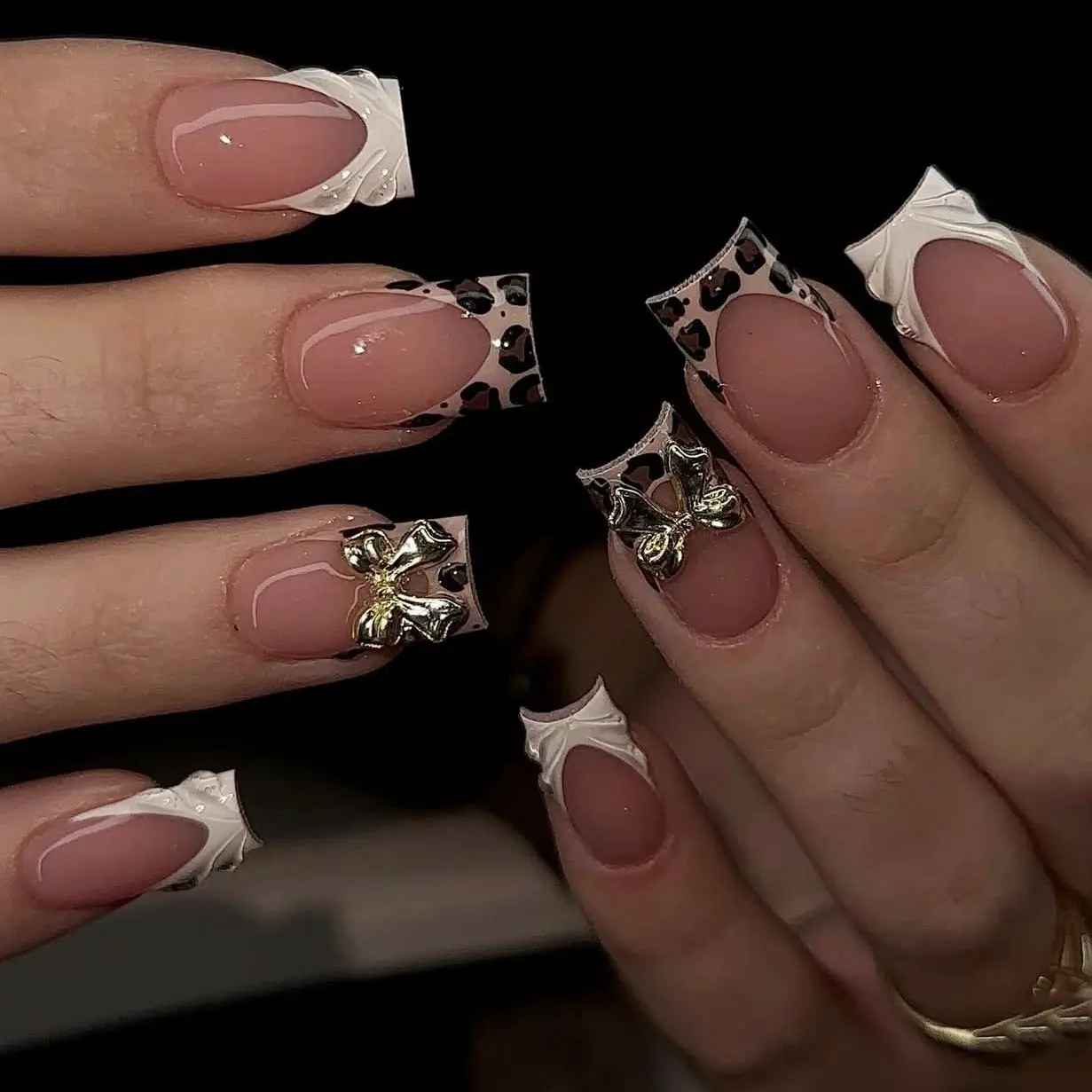 Short Square Nude French Nail Art Press On Nails, Leopard Print Skirt Line Metal Bow Fake Nails, Y2K Soft Girl Rhinestone Removable False Nail Tips, Handmade Retro Fall Manicure Full Set, Decorative Nails, Includes Jelly Stickers & Nail File