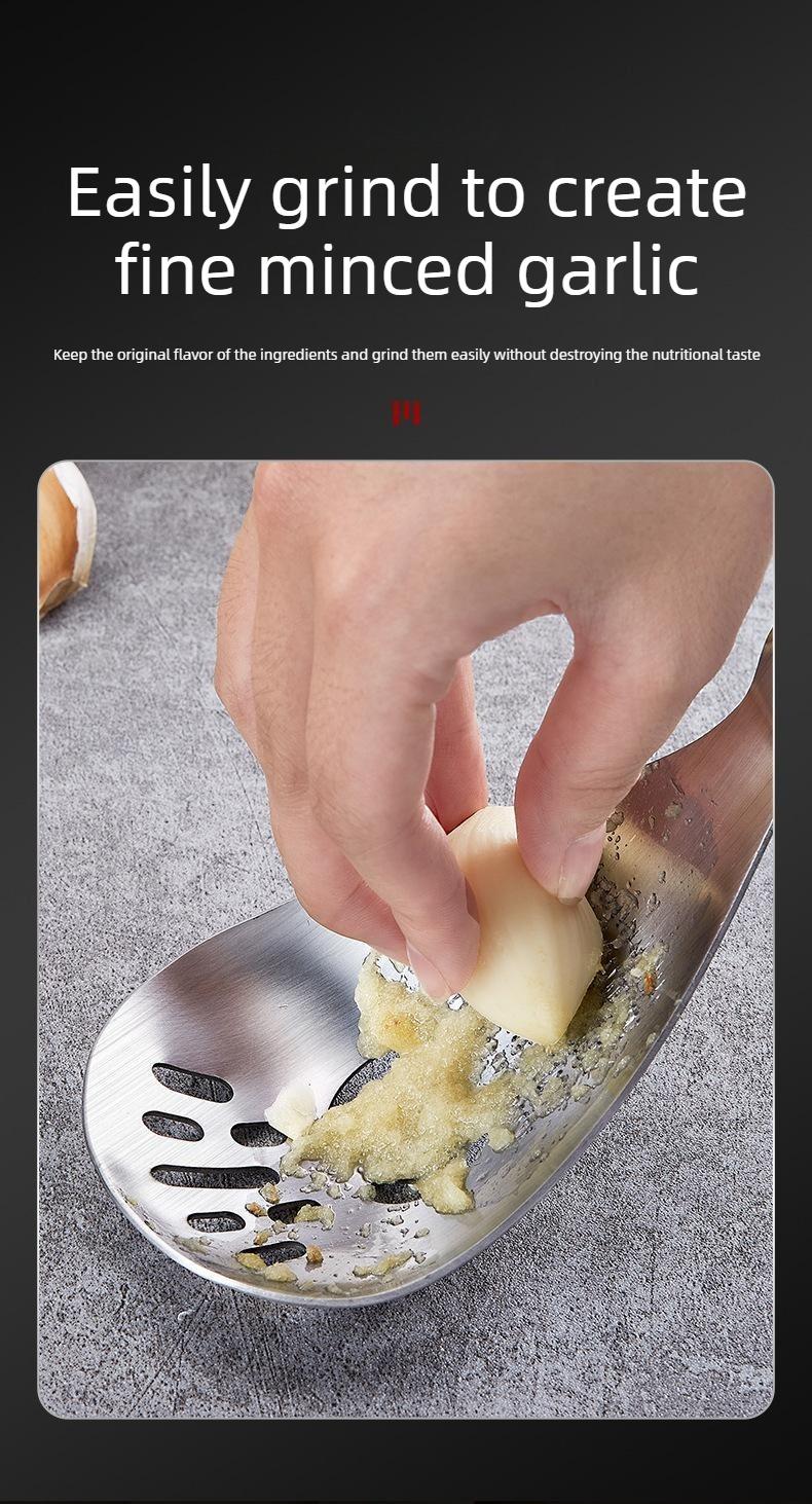 Stainless steel multi-functional grinding spoon, baby food mashing spoon, food-grade cooking strainer, draining spoon