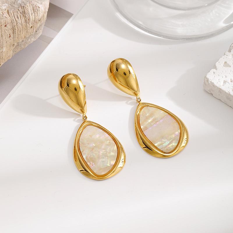 European and American geometric water drop shell earrings for women, niche high-end light luxury earrings, stainless steel abalone shell earrings, not easy to fade