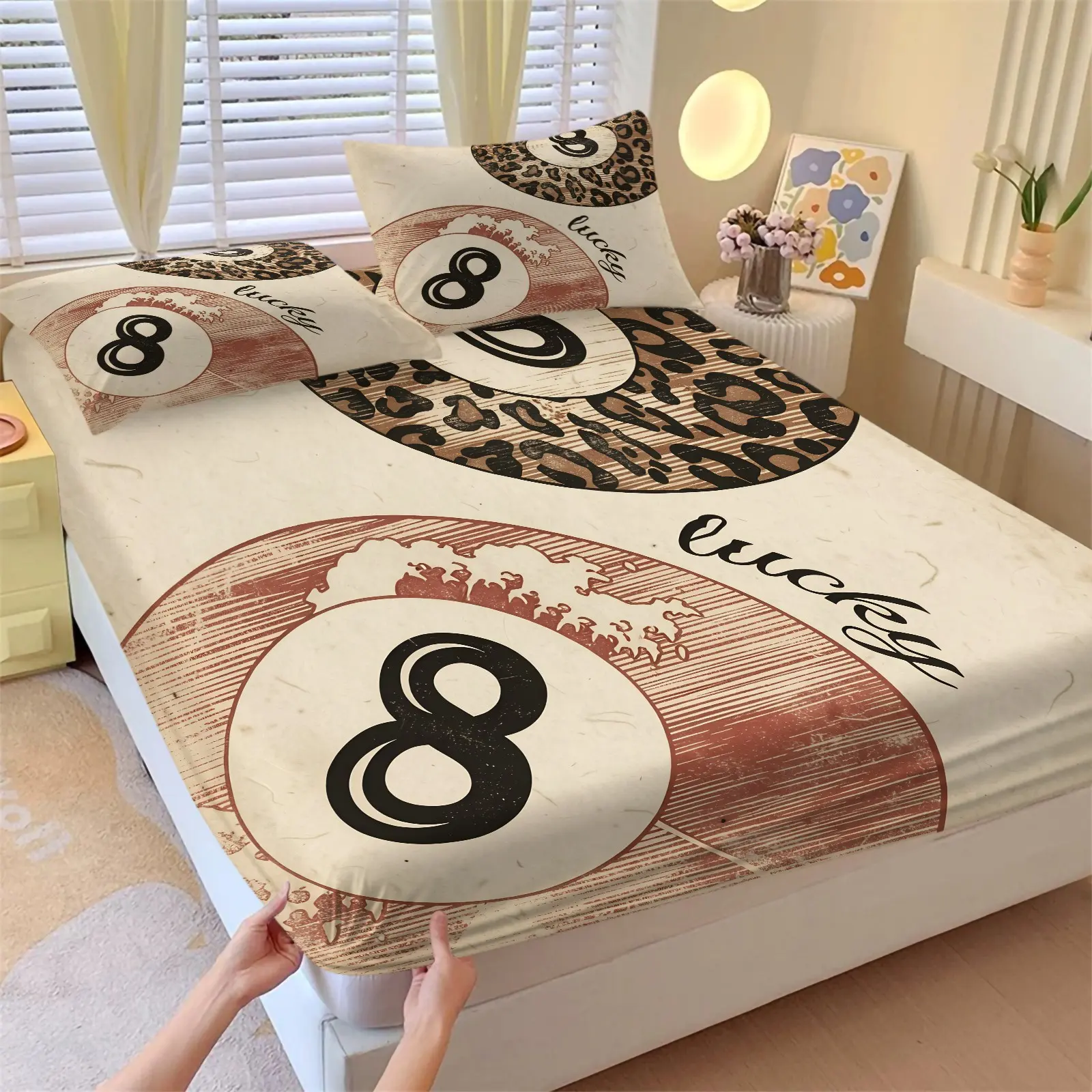 Retro Red Line Wave Circle Number 8 Leopard Print Distressed Fitted Sheet Set, Include 1 Bedspread and 2 Pillowcases wihtout Core,  Japanese American Mixed Ins Vintage Fashion Bedroom Mattress Cover, Breathable and Dustproof, All Seasons Use