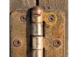 Rusty damaged screw in hinge