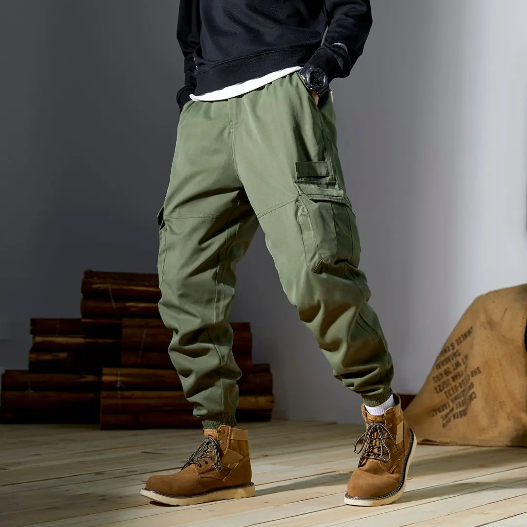 Men's Fitted Woven Cargo Pants, Streetwear Style with Zipper Pockets, Elastic Waistband, and All-Season Drip Dry Fabric, M, Cold Wash, Clothes