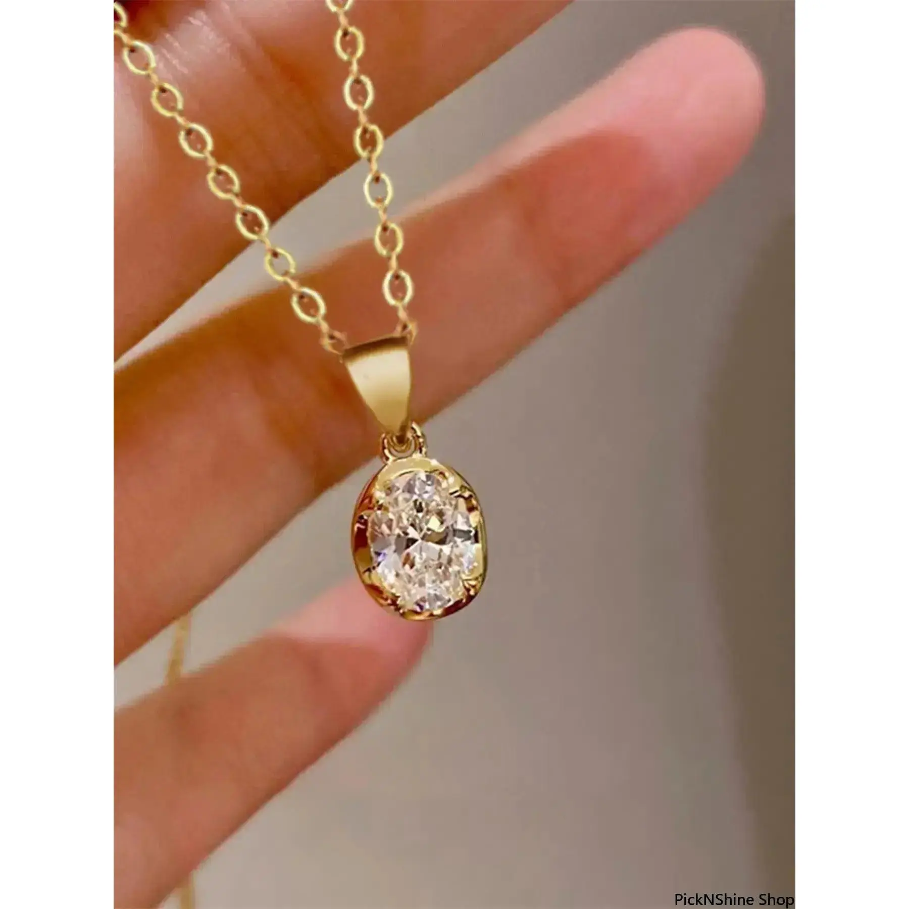 Women's Bezel-Set Oval CZ Solitaire Pendant Necklace - Minimalist Gold-Tone Dainty Chain, Elegant Synthetic Jewelry for Wedding, Casual Wear, Everyday Wear, Daily