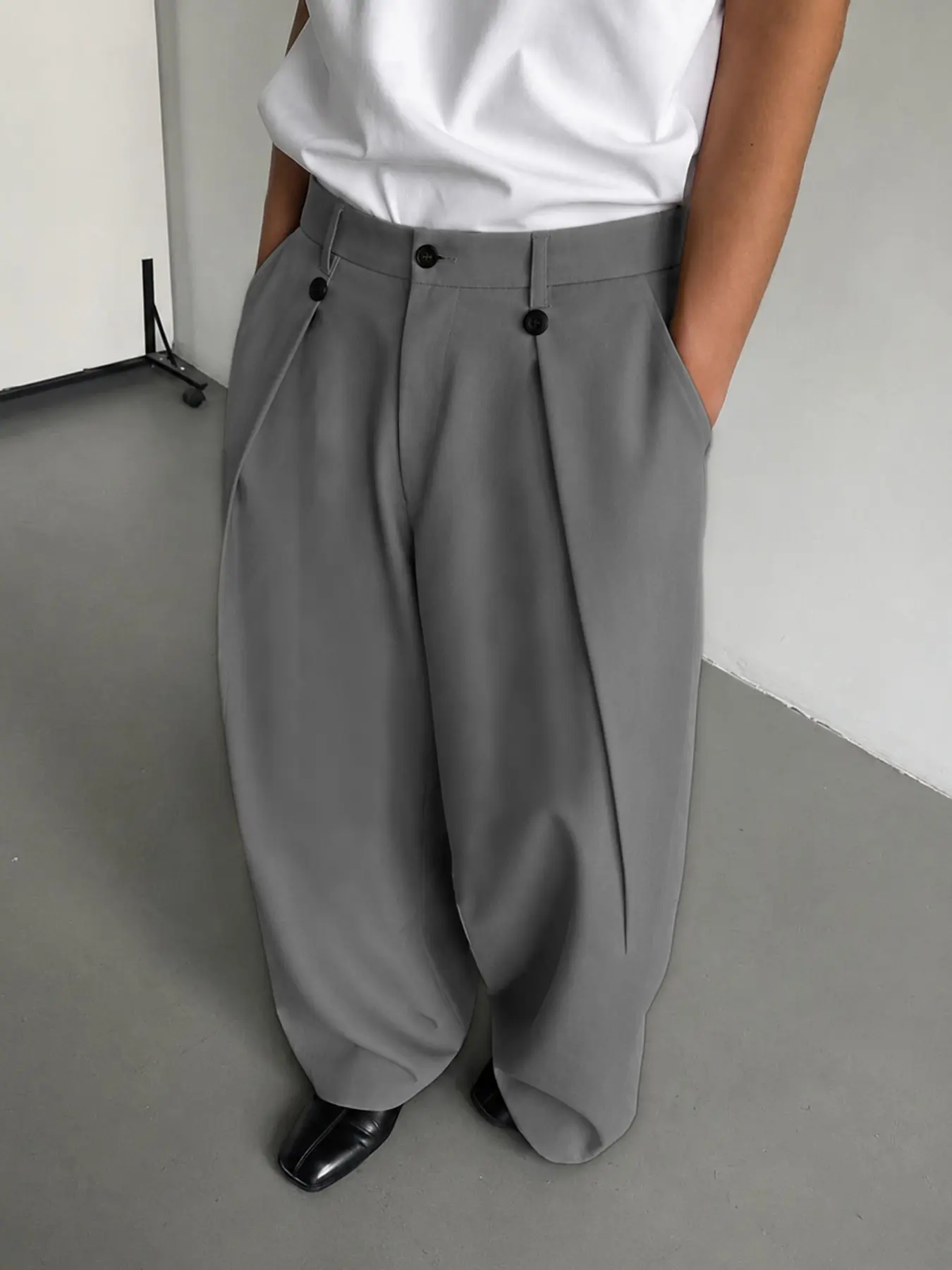 Men's High-Waisted Pleated Wide-Leg Pants, Loose Straight Fit, Casual Office Wear, Striped Ankle-Length Trousers, All Seasons