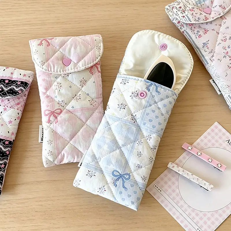 Cute Floral Glasses Storage Bag, Quilted Eyeglass Case, Travel Glasses Pouch, Girls Sunglasses Accessories, Glasses Holder, Eye Glasses Holders, Eyeglasses Holder, For Girls