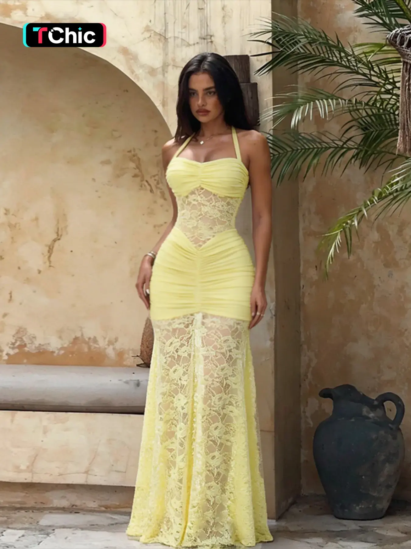 Elegant Lace Halter Backless Dress, Sleeveless V Neck Design, Feminine, Perfect for Party, Formal Evening Attire & Casual Wear, Women's Fashion Clothing, Elegant Party Apparel, Womenswear