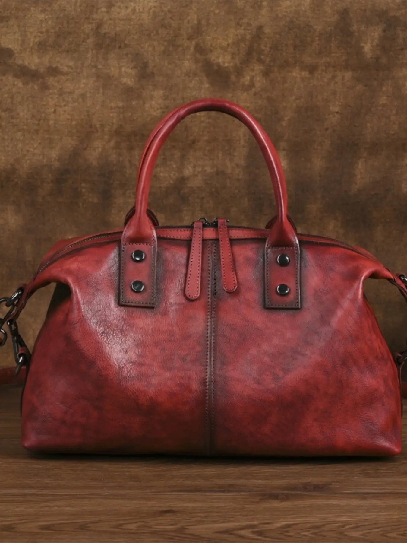 Versatile commuter portable women's bag large capacity European and American retro trend fashion casual women's bag shoulder messenger bag