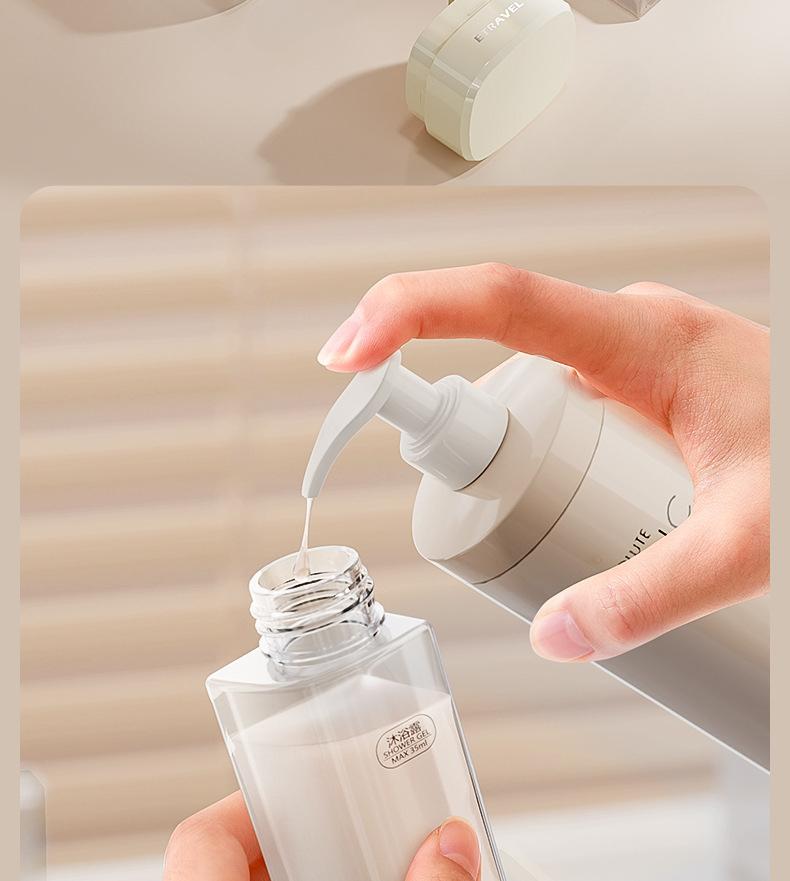 4-in-1 Travel Dispenser Bottle for Toiletries Portable Cosmetic Shampoo Storage Lotion Compact Plastic Container Wholesale Easy Press Smooth Flow