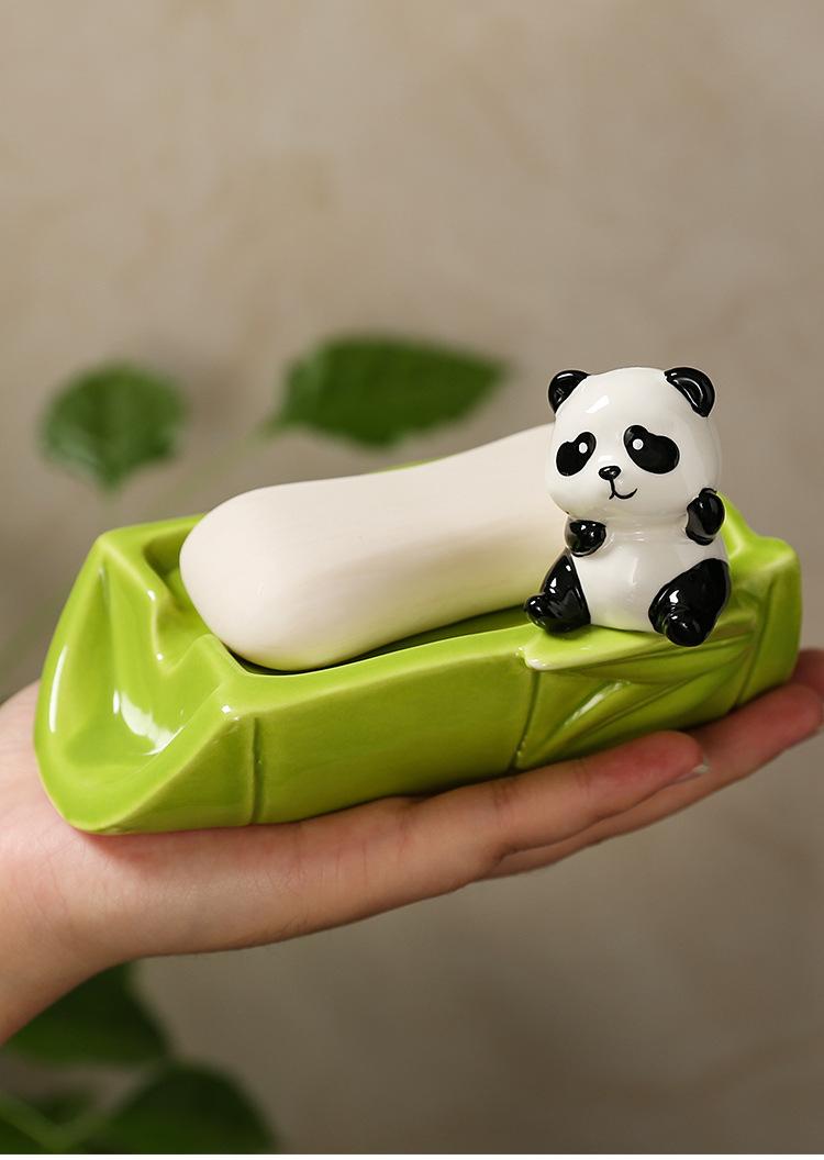 New high-appearance panda ceramic soap box