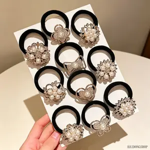 Women Elastic Hair Scrunchie, Quiet Luxury Hair Band With Full Rhinestone & Pearl Decor, Soft Damage-Free Gentle Hair Tie, Cute Girly Accessory For Daily Campus Casual Dating Ponytail Half-up Hairstyle Outfits