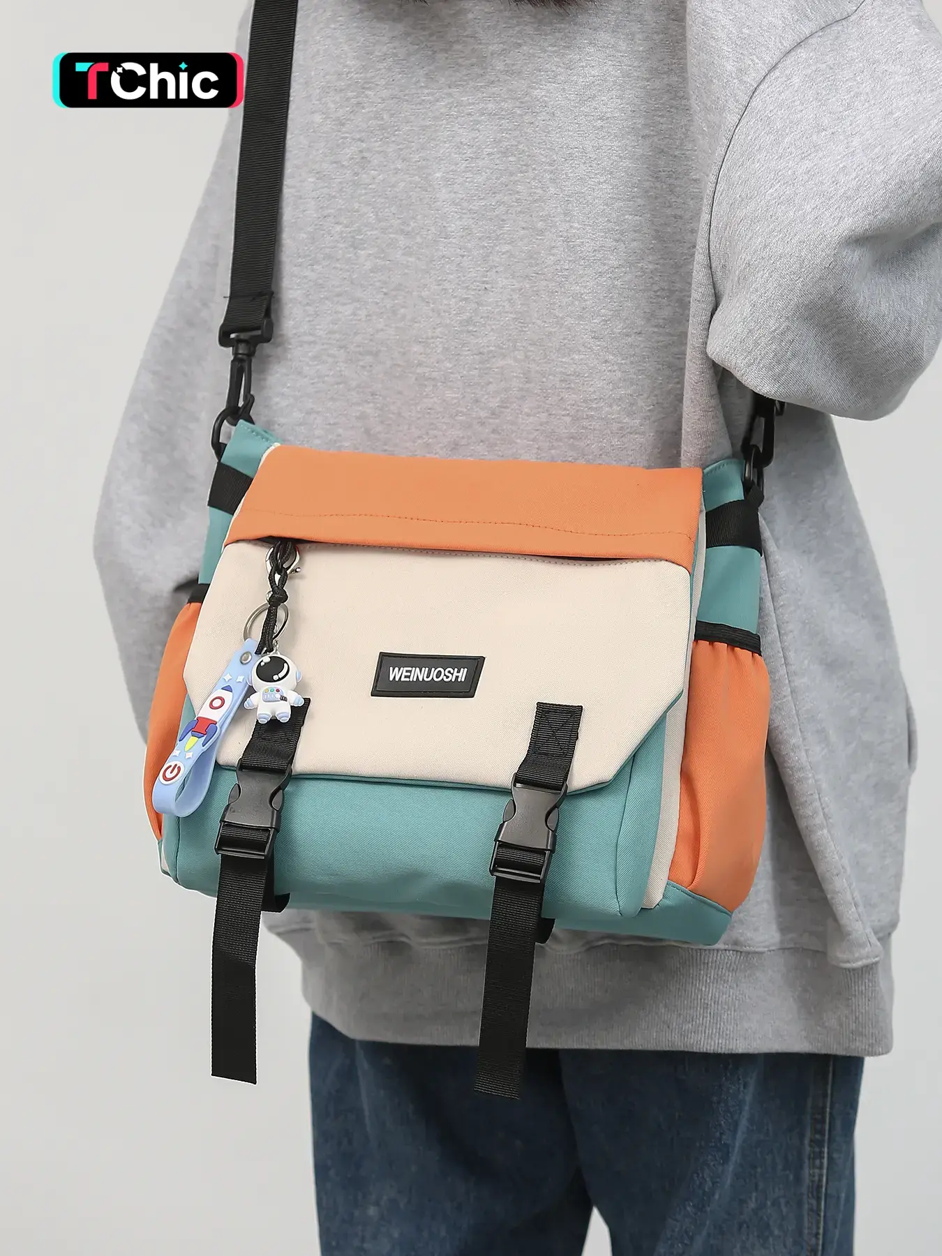Fashion Colorblock Stylish Crossbody Bag, Large Capacity Shoulder Bag with Cartoon Pendant, Casual Trendy Versatile High-quality Daily Commuting Bag, Casual Messenger Bags for Women & Men, Fashionable Crossbody Bag, Multifunctional Crossbody Bag