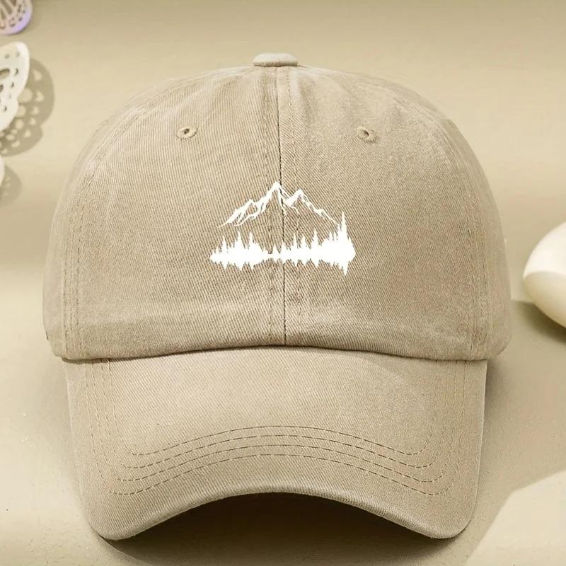 Adjustable buckle baseball cap with forest print, curved brim, outdoor casual duckbill cap, adjustable for sun protection