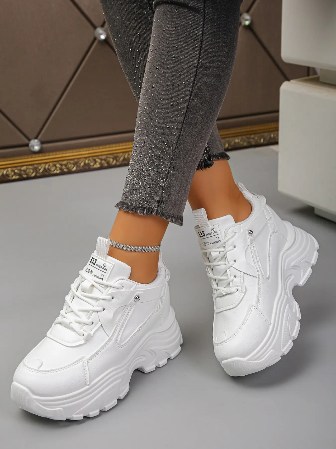 Women's Casual Sports Shoes, Inner Heel Lift for Better Proportions, Lacing Design for Secure Fit, Versatile for Daily Wear, Casual Sporty Trainers, Low Ankle Trainers