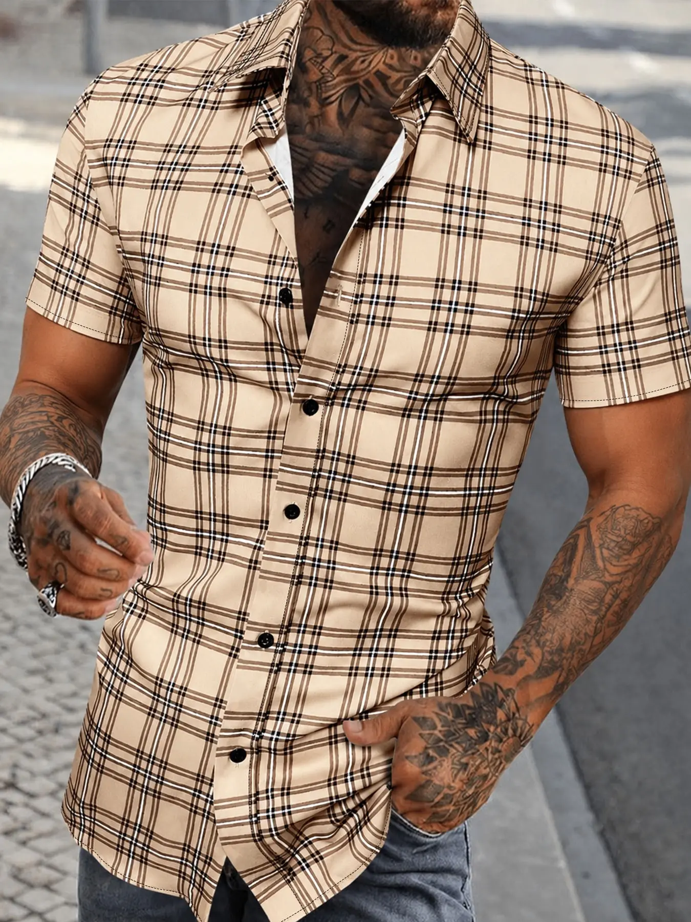 Men’s Plaid Button Up Shirt, Short Sleeve Checkered Casual Shirt with Slim Fit Tailored Design, Vintage Streetwear Top for Daily Wear and Summer Style