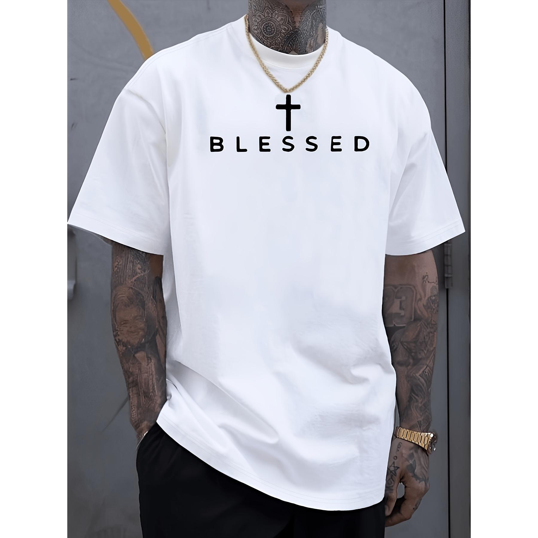 Camiseta blanca holgada para hombre con la palabra "BLESSED" y una cruz estampadas | Camisa informal de manga corta, cuello redondo, corte holgado, apta para todas las estaciones, apropiada para eventos religiosos y para uso diario.