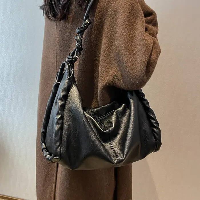 2026 Knotted‑Strap Slouchy Hobo Bag Zipper Closure Ruched Soft Leather Shoulder  For Women bucket mini