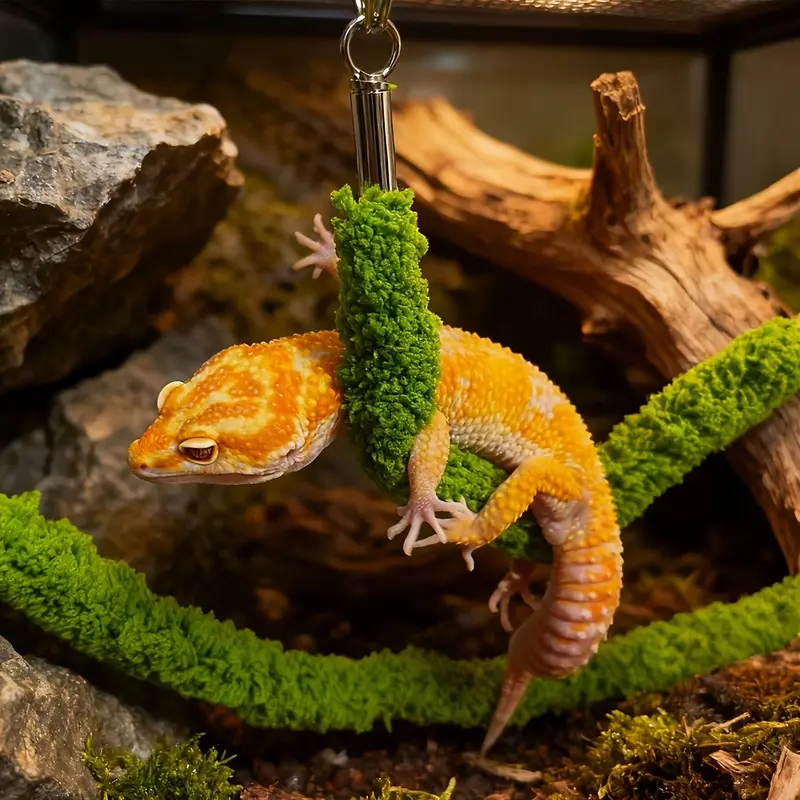1PCS rocking rope with sucker for crawling pets, artificial vines, suitable for small pets such as snakes, lizards and geckos, and pet fence climbing cotton vines for decoration.