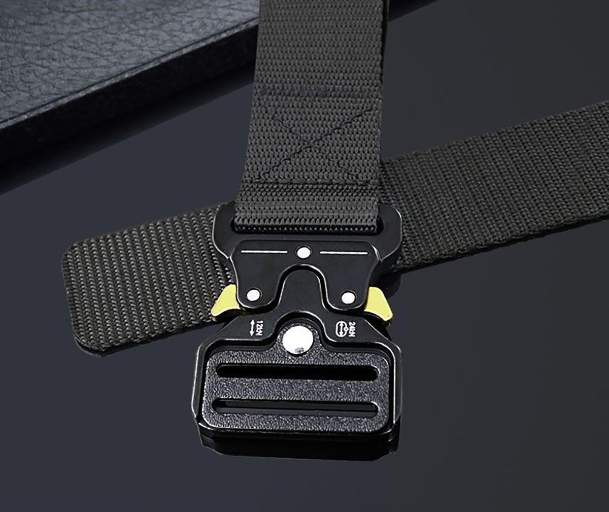 6-piece Set Men's Tactical Belt  – Heavy-Duty Nylon Canvas Work Belt with Alloy Buckle for Outdoor, Hiking, and Workwear| with  Mountaineering Keychain & Water Bottle Clip