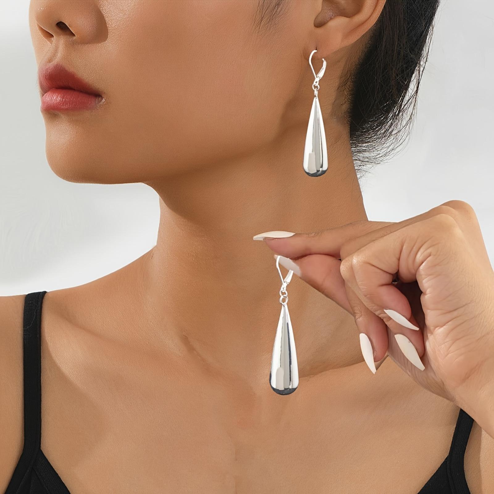 A pair of long teardrop-shaped earrings, women's earrings, stainless steel jewelry, women's accessories, 18K gold-plated, suitable for daily wear, weddings, dates, parties, and vacations men's dad chain men autumn rapper Link Necklace Crucifix daughter
