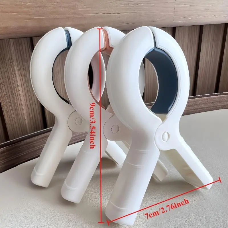 (Random color)Large Heavy-Duty Windproof and Sun-Resistant Clothesline Clips, Random Colors, No-Mark Fastening Clips, Specialized Large Clips for Drying Quilts and Clothes at Home, Windproof and Durable, a Practical Household Item, Clothes Pins