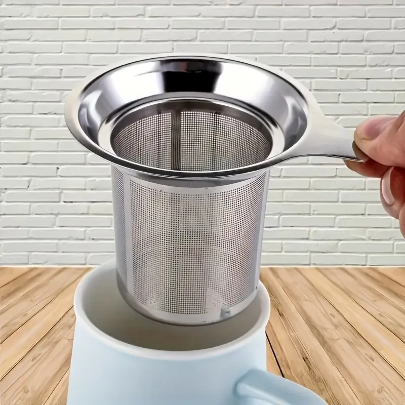 Stainless Steel Tea Infuser Strainer, Round Edge Single Mesh Filter, Ideal for Loose Leaf Tea, Includes Gift Tea Accessory, Durable Tea Strainer